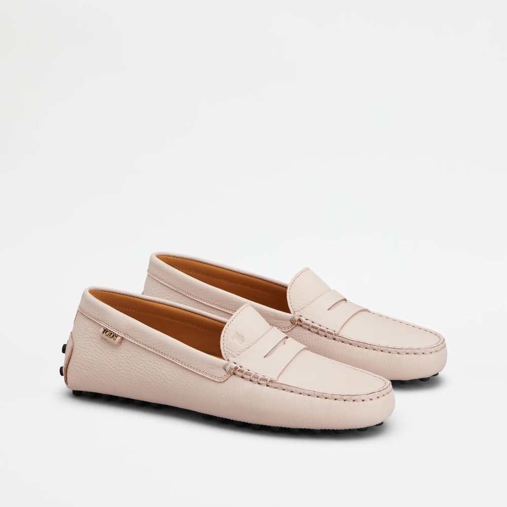 Tod’s Gommino loafers in pink Pink Loafers